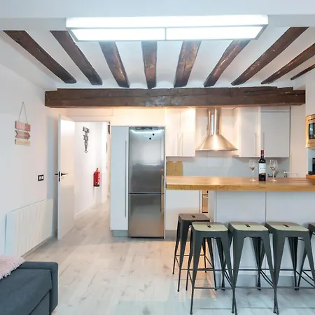 Encantador Apartamento En El Corazon De Pamplona Exterior foto